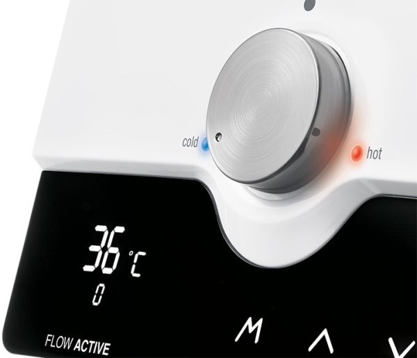 Водонагреватель проточный Electrolux NPX 8 Flow Active 2.0