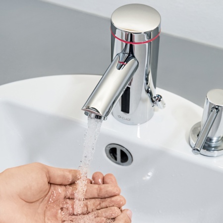 Водонагреватель проточный Clage MBX 3 Lumino