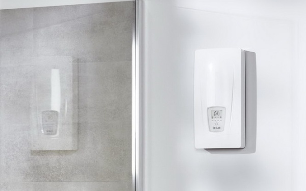 Водонагреватель проточный Clage DEX 12 Next